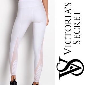 Victoria Secret Knockout Tight White Pleat Legging